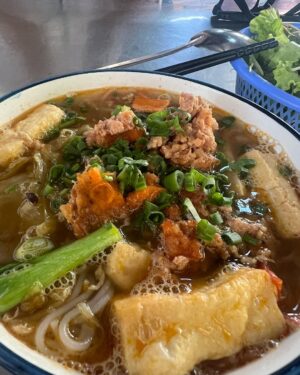 Tiffany Derry Instagram - Come get ya girl in Vietnam eating everything better yet come with me next time!! We left Hanoi which was my favorite place last trip here and now in Hue living it up. Next Hoi An!!! Enjoying my time with @modernadventurists and all the beautiful souls with a mutual love of food. 
#modernadventure #moadtravel #shef #cheftiffanyderry #vietnam