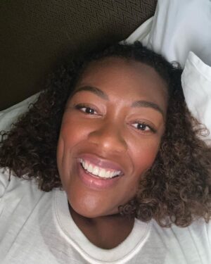 Tiffany Derry Instagram - It’s my Birthday Fam!!!! 
I’ve typed out a few things and erased it because the only thing I feel is Gratefulness!!
I’m so thankful to each of you that has poured into me in some type of way. My village is the best!! My friends are the best.
So thankful for my restaurants, the shows I get the privilege to be apart of, the super talented people I work with and all the partnerships that I nourish. 
What a year 2023 has been and I know 2024 is about to be some work lol but I’m a year older and wiser so Let Us Eat Cake!!

I still love Strawberry Cake 🥰
Thank you for all the Birthday Wishes now back to relaxation!!