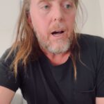 Tim Minchin Instagram - Kia ora New Zealand friends! Extra Unfunny shows in Auckland and Wellington are on sale today. Christchurch - your second and final show is already on sale (and selling quickly they tell me 🤷). Here’s a video of me telling you all this, if you’re into that sort of thing. Cannot wait to see you legends. xt Links in bio. NZ tour: @aotearoanzfest @aklfestival @isaactheatreroyal