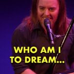 Tim Minchin Instagram - Our beloved Groundhog Day is opening in Melbourne in less than two weeks. I can’t tell you what an utter joy this is. xt 🔗 Ticket Link in bio #digitalhouseoftimothy #GroundhogDayAU #VisitMelbourne #GWBEntertainment #groundhogdaythemusical #musicals