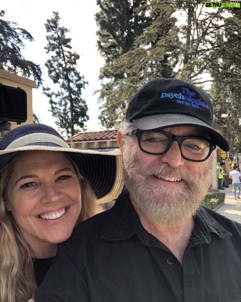 Timothy Omundson Instagram - Day 102 On the line with my #Union Sister ✊🏻, @marycmccormack #SagSolidarity