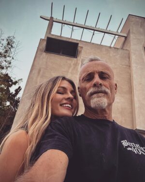 Timothy V. Murphy Instagram - The Murph's @caitlinamanley ☘️☘️☘️