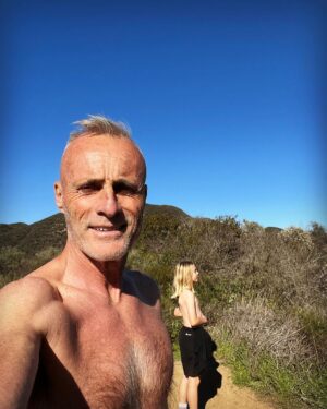 Timothy V. Murphy Instagram - Just a couple of Kerrymen in the Santa Monica Mountains...Tadhg agus Sean...a long way from home ☘️☘️☘️🇮🇪🇮🇪🇮🇪🇺🇸🇺🇸🇺🇸