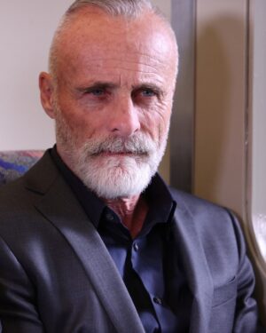 Timothy V. Murphy Instagram - The Company You Keep Sunday 10pm ABC @companyyoukeepabc @catherinehkim @felishavictoriaterrell @barrypaulsloane #miloventimiglia @geoffmstults mi