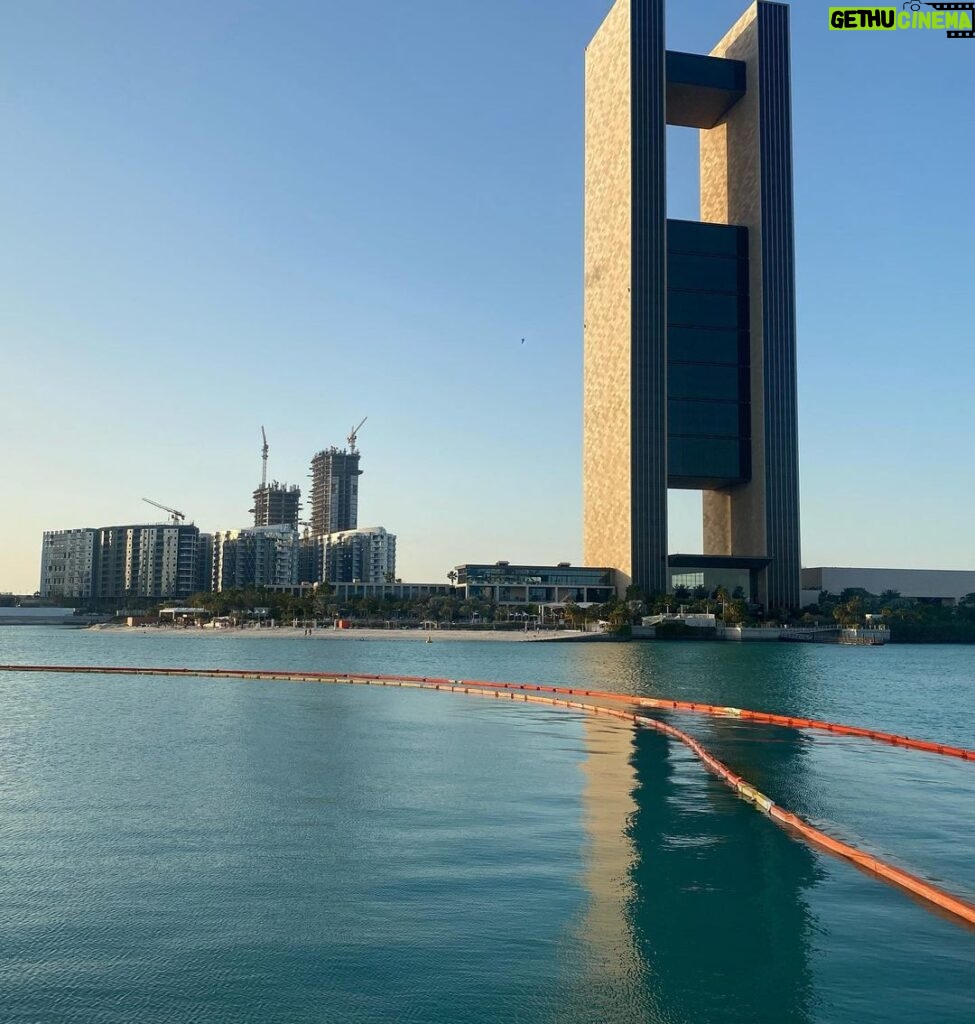 Timur Khizriev Instagram - На прогулке 🇧🇭 The Avenues Bahrain