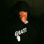 Tizzo Instagram - GRATIS GRATIS est disponible! Quantités limitées et disponible seulement une semaine! 5 modèles exclusifs sortent! Disponible en précommande sur le site de @centrall.ca et dans toutes leurs succursales. Les pré-commandes en magasins auront une surprise avec leurs commande. GIVEAWAY Pour la sortie nous tirons 5 morceaux (un de chaque dans ta taille) Tag 2 amis et share le post pour participer. Tirage ce Jeudi Design: @oodvng et @shreezfbv 📸 @ssam_lord @rblmanrs.ssam #gratis #projetmf #centrall #canicule #shreez Gratis