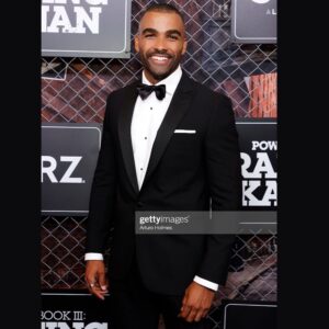 Toby Sandeman Instagram - Had a Fantastic time attending the Premiere of Raising Kanan. @power_starz @50cent @courtneyakemp Sure know how to throw a party. ✨ Big Thank You to the whole team to make the night possible: STYLIST - @mr_baldwinstyle & @courtney.arringtonbaldwin ASST STYLIST - @sheisjames GROOMING - @raquel_vivve TUXEDO - @toddsnyderny BOW TIE - @turnbull_asser