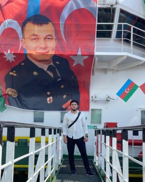 Tofiq Musayev Instagram - Bu gün İstanbulda 44 günlük Vətən Savaşımızın adına daha bir tarixi gün yaşadıq. Palmali Şirkətinin sahibi, sevimli həmyerlimiz Mubariz Mansimov Şəhid Xudayar Yusifzadə və şəhid Əli Nəcəfovun adını verdiyi tankerlərin açılış tədbiri oldu.
Bu tədbirə dəvət etdiyi üçün @mubarizmensimov bəyə təşəkkür edirəm! 🇦🇿🇹🇷