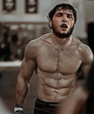 Tofiq Musayev Instagram - I am ready in June @bellatormma 🥷📞