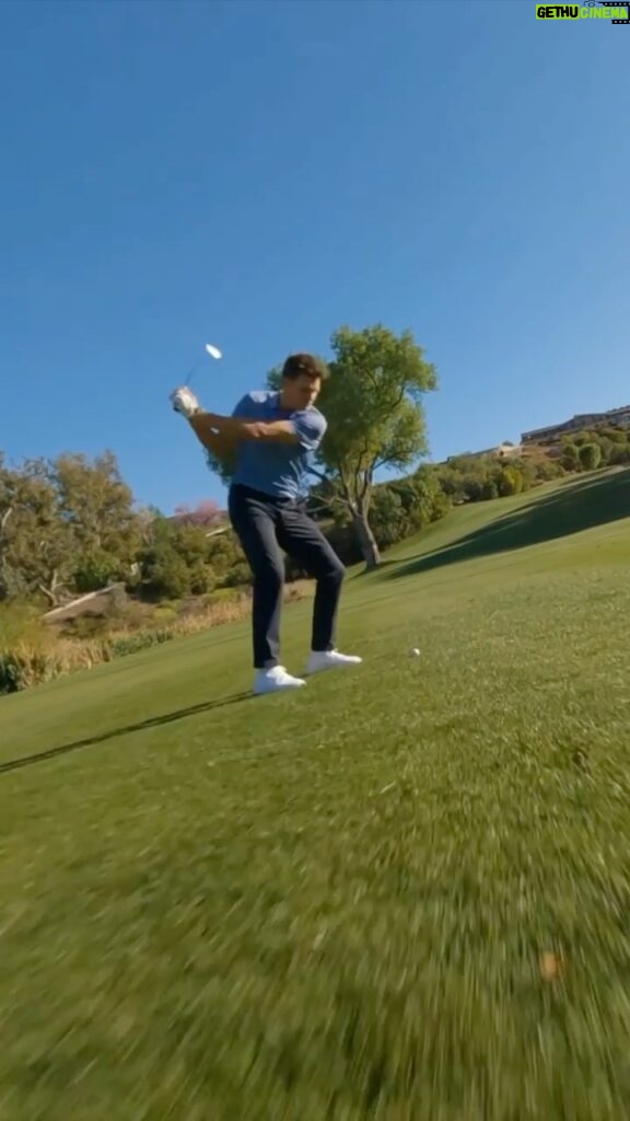 Tom Brady Instagram - This is why you film every shot on the course… 🎥: @ari_fararooy + @shadowlion