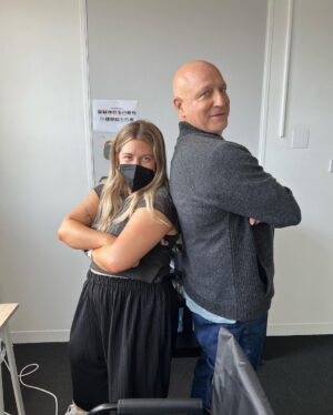 Tom Colicchio Instagram - 🚨Tonight 🚨 Making our way to London Town for the premier of Top Chef World All Stars! @bravotopchef