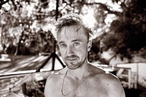 Tom Felton Instagram - Shall we 🎥