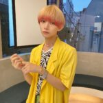 Toman Instagram - . そういえばここでは言うてなかったけれど 今月の14日に29歳になりました(時差) これからも変わらぬサポートをよろしくお願いします💚 ってことでイメチェンしました！！！ とってもKAWAI〜！ ice 桃ちゃん 毎度ARIGATO〜＾＾