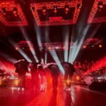 Tomasz Organek Instagram - Wczoraj w @teatr.letni w Szczecinie zagraliśmy niesamowity koncert wraz z @chor_pm_szczecin pod dyrekcją @sylwia.fm i było bosko. Dziękuję wszystkim, którzy się do tego sukcesu przyczynili i szczecińskiej publiczności. Było wspaniale. Popłakaliśmy i potańczyliśmy. I tak trzeba żyć 🤘😎 Fotografie: @leslaw_kopecki 🙌 #szczecin #teatetni #amfiteatr #organek #sylwiafabianczykmakuch #chorpm #mystic
