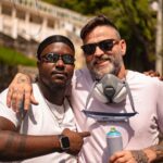 Tomaz Viana Instagram - 🎧🎙️Finalizando a fileira com muito estilo! @tozfbc e @9k9_oficial -Traços e Passos- Um pouquinho do que rolou no ensaio do vídeoclipe -traços e Passos- 2g-BassBeats Foto: @haiwate Cantor: @9k9_oficial Artista plástico 🎨: @tozfbc Produção: @2gbassbeats Rio de Janeiro, Rio de Janeiro