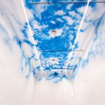 Tomaz Viana Instagram - Fotos por @roberiobraga da minha exposição, "Céu na Terra", aqui no @holariofestival, em Madrid. Curadoria de @cammilacomdoisemes De 8 de setembro à 7 de outubro de 2023, na Casa de América - Sala Guayasamin - Calle Marques del Duero 2, Madri, Espanha. Madrid, Espanha