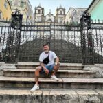 Tomaz Viana Instagram - Boas festas para todos qu passam por aqui, amo todos vcs, muito amor, paz, alegria e esperança para esse mundão louco🕊️🕊️💙