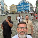 Tomaz Viana Instagram - Boas festas para todos qu passam por aqui, amo todos vcs, muito amor, paz, alegria e esperança para esse mundão louco🕊️🕊️💙