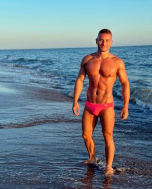 Tommaso Freno Instagram - 𝑺𝒖𝒎𝒎𝒆𝒓 𝒗𝒊𝒃𝒆𝒔 🦞

→ @gentlewear 
-
-
-
-
-
-
-
-
-
-
#summervibes #summer #summertime #love #nature #photography #beach #instagood #fashion #travel #photooftheday #goodvibes #sunset #picoftheday #sea #sun #instagram #style #happy #beautiful #ootd #vacation #beachlife #travelphotography #naturephotography #like #instadaily #sunshine #holiday #follow