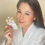 Toni Gonzaga Instagram – Skincare wasn’t a big deal back in my 20s – I didn’t even have a routine! But now that I’m in my late thirties, I know better and give my skin what it needs. And for women like me, trust me, all you’ll ever need is a good set of products with the best anti-aging ingredients. 

Here’s to ageing with a youthful glow! Get @snailwhitephils’ Gold Line at their official Shopee page 💛  #NeverStopGlowing #GlowWithGold
