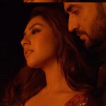 Tony Kakkar Instagram - Yaara Tu Mujhe Khuda Lagta hai✍️ . . . #tonykakkar #alygoni #reemshaikh #sonukakkar #abhijeetsrivastava #amjadbagadwa