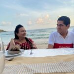 Tony Kakkar Instagram - They way they look at each other ♥️ #HappyMarriageAnniversary mom dad 🙏