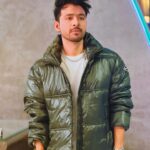 Tony Kakkar Instagram - I …. You ? ♥️
