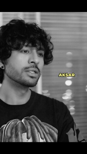 Tony Kakkar Instagram - Jaldi toh mar bhi nahi sakte ❤️‍🩹 #ZindagiTuAana #Unloved #TonyKakkar