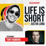 Tony Robbins Instagram – The legendary inspirational speaker @tonyrobbins shared his enormous brain and heart with us on @lifeisshortpodcast! We spoke for an hour just over a month ago and I’ve been thinking about our conversation several times a day since. He’s offering a FREE online seminar called #TimeToRise Summit that takes place next week: Jan 25th to 27th (timetorisesummit.com). You can also preorder his new book THE HOLY GRAIL OF INVESTING – the latest in a trilogy that offers invaluable strategies to achieve valuable financial freedom.
1. Our new logo for LIFE IS SHORT PODCAST! Designed by my multi-talented wife @katebosworth! 
2. Tony and I discuss starring in a possible remake of “Twins” (among many actual + fascinating things we discussed)
3. A pic from when Tony and I briefly worked together on a never-aired “Mac vs PC” commercial. If you look closely, you can see a tiny @johnhodgman in the distant (and now-famous) white background 

Thanks to Tony and to all our dedicated Shorties!