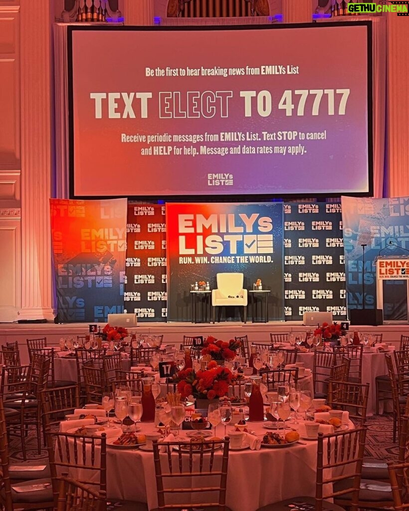 Tonya Lewis Lee Instagram - It was an honor to attend the recent @emilys_list luncheon. Thank you @mayaharris for the invitation! We heard from some remarkable women including new CA Senator @laphonzabutler All the women had powerful stories about their journey as representatives of the people of the nation. Each one talking about equity in race and gender and true freedom in a nation that is a forever work in progress. I loved this quote from Senator Laphonza Butler: “I wouldn’t let myself down and miss an opportunity to serve at my highest potential.” Congratulations on the appointment and wishing you the very best!