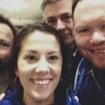 Torbjørn Røe Isaksen Instagram - Det har vært tynt med artige poster de siste dagene. Dette er heller ikke en slik. Mandag fikk jeg vite at min gode venn, beste makker fra politikken og ideologiske sjelefrende, Magnus Thue, var død. Han ble 42 år. Det skjedde brått. Han var fremragende både som rådgiver, strateg og — viktigst — venn. Jeg kommer til å savne ham dypt. Resten av mitt liv. Mange kjente Magnus, mange var glad i ham. Dette er en liten hyllest og en mulighet til å fortelle enda flere om hva han betød. —>