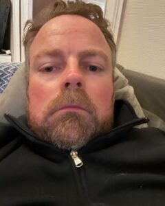 Torbjørn Røe Isaksen Instagram - Vurderer å starte en klinikk for mannshelse. Særlig for menn i den såkalte overgangsalderen. Vi skal tilby barnevakt, litt jævla fred og ro, mulighet til å ta en pils + ikke-kirurgisk fettreduksjon, muskelbygging, behandling med stamceller og hormoner.