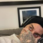 Travis Barker Instagram - Recording the album 🤗