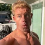 Trevor Donovan Instagram - Did you wake up before or after 7 am. today? 🌄 #coldplunge 🧊