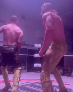 Trey McBrayer Instagram - @aigleblanclucha Vs. @thetreymiguel 💨 @apc_catch #Boot #Slap #CrossBody #SuperKick #DesertEagle #HolyShit #StandingOvation #LuchaLibre #Luchador #HighFly #HighFlyer #450Splash #MaskedWrestler #Futur #ProWrestling #Impact #Rascalz #Motivation #Musculation #Shape #Abs #Arms #NoPainNoGain