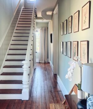 Ty Pennington Instagram - The “before” was giving… haunted house 🙈👻 #LibertineSavannah

#beforeandafter #historichomes #renovation #restoration #1800s #thisoldhouse #typenningtondesign