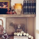 Ty Pennington Instagram - Rule number 1: always buy the donkey art! Reclaimed shelves by the best @darrenkeefe 🙏🏼 Art by @paulmeyerstudios 🙌🏼 #shelfie #donkeyart #donkeylovers #collected #collectedhome #typenningtondesign Savannah, Georgia