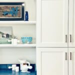 Ty Pennington Instagram - Collected corners in my former Venice Beach home 🌊 Blue concrete counters gave this all white kitchen the perfect pop of color 🤌🏼 #typenningtondesign #kitchendesign #whitekitchen #kitcheninspiration #kitcheninspo #interiors #whiteinterior Venice Beach, California