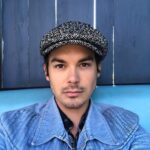 Tyler Blackburn Instagram - Feeling blue today 👤