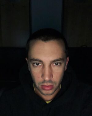 Tyler Joseph Instagram - //^<•}^\\