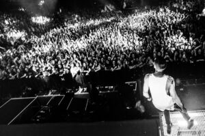 Tyler Joseph Instagram - and to you. happy Valentine's Day. lets all date.