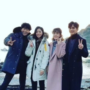 Uhm Ki-joon Instagram - 거제도에서의 단체샷~ 카메라가 너무많아서 시선이다른건 어쩔... 새해 복많이받으세용^^*ㅎㅎ 로봇이아니야 화이아~~!!!