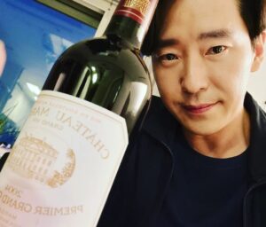 Uhm Ki-joon Instagram - 감사합니당~~~
히히히히히히히