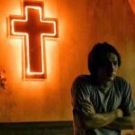 Upi Avianto Instagram - BELENGGU 2013 sedang tayang di @netflixid 🐰🔪♥️. #thriller