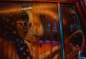 Upi Avianto Instagram - BELENGGU 2013 sedang tayang di @netflixid 🐰🔪♥️.

#thriller