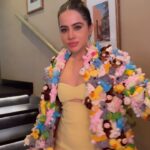 Urfi Javed Instagram - Gucci ta belt Uorfi ki jacket 🧥