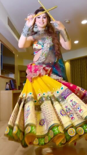 Urvashi Rautela Instagram - Ready for the Dandiya 💃dance floor!
Navratri fashion 🥰 Dandiya nights are the best nights!

@annus_creation 
@limelightcreationsofficial 

#Dandiya #Navratri #gujrat 

☆

☆

☆

☆

☆

☆ 

☆

☆

☆

☆

☆

☆

☆

☆ 

☆

☆

#love  #UR1 
#reels #reelsinstagram #reelitfeelit #reelkarofeelkaro #reel #reelsvideo #reelsindia #actor #dance #girl #instagood #trending #India #instagram #india #humtohdeewane #urvashirautela #yaseerdesai #
#pink #kathak #india #pakistan #cricket