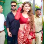 Urvashi Rautela Instagram - MORE THAN 25 MILLION LOVE ♥️🌹#HUMTOHDEEWANE @navi__pabla @sejalcreation23 @kmundhe4442 ☆ ☆ ☆ ☆ ☆ ☆ ☆ ☆ ☆ ☆ ☆ ☆ ☆ ☆ ☆ ☆ #love #UR1 #reels #reelsinstagram #reelitfeelit #reelkarofeelkaro #reel #reelsvideo #reelsindia #actor #dance #girl #instagood #trending #India #instagram #india #humtohdeewane #elvishyadav #urvashirautela #yaseerdesai #elvisharmy