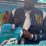 Usain Bolt Instagram - A special #MiamiGP helmet for the fastest man on earth ⚡️ See you back at @hardrockstadium in May, @usainbolt?! 👀 Hard Rock Stadium