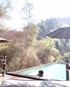 Usher Instagram - Inner Peace, Inner Peace,...Inner Piece of DEEZ CANNONBALLZ!!! #Welcome to the #Jungle🗣️🌴🎋🧘🏾‍♂️💦!!